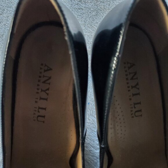 Anyi Lu Emily Black Patent Leather Round Toe Pumps size 41 - Picture 6 of 15